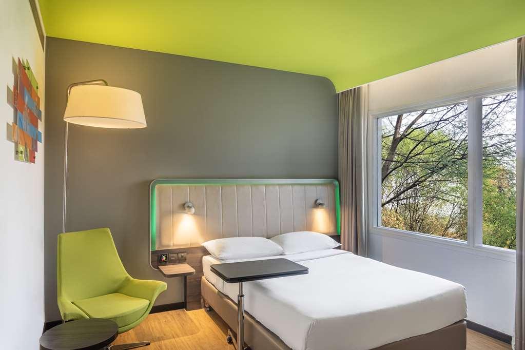 Park Inn By Radisson New Delhi Lajpat Nagar Habitación foto